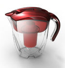 La jarra alcalina portátil roja del agua para quita el cloro y el metal pesado